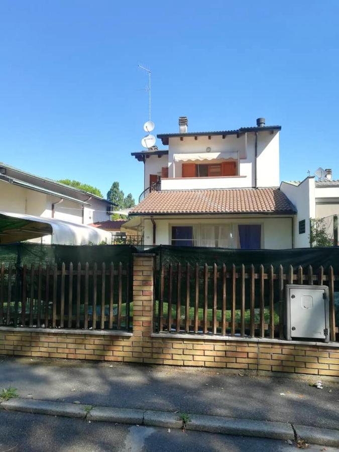Charming House In Marina Di Ravenna With Fenced Garden Villa Exteriör bild